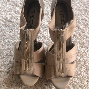 Mods Spana cream zip up heels